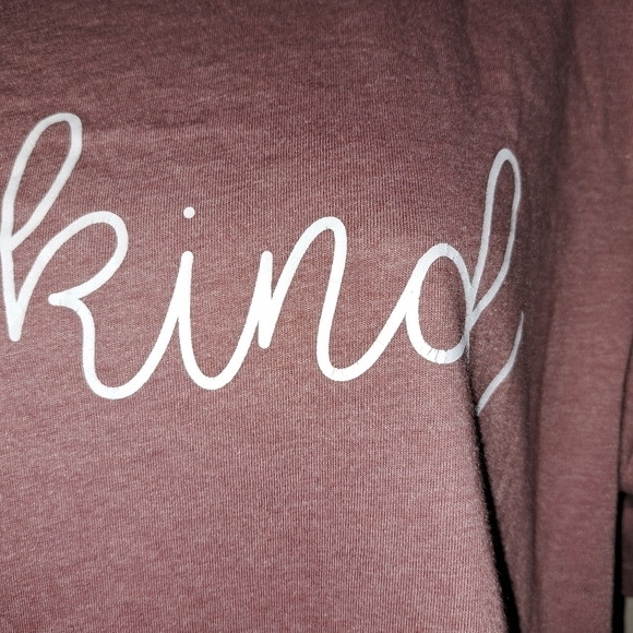 Canvas graphic t-shirt size large 5/$25 - Picture 4 of 6